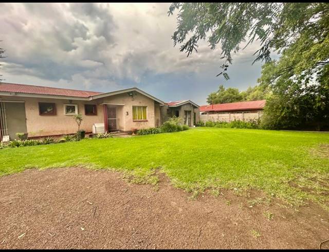 3 BEDROOM HOUSE FOR SALE IN VANDERBIJLPARK CW 6